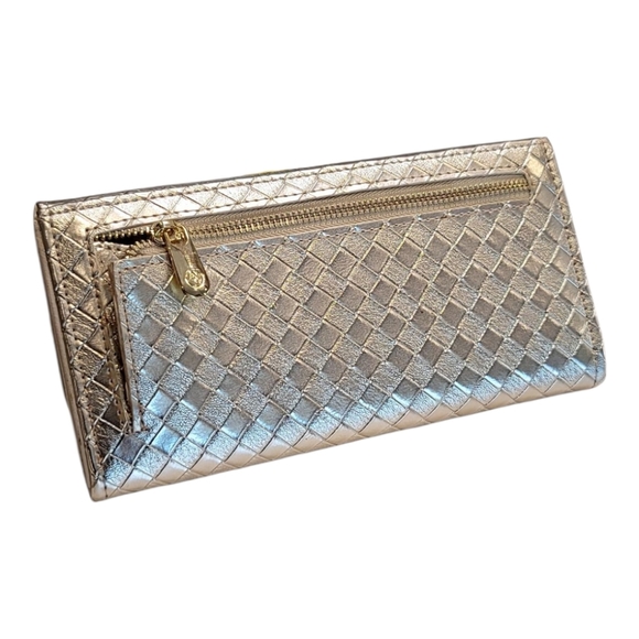 ADRIENNE VITTADINI GOLD WEAVED WALET NEW - Picture 2 of 15